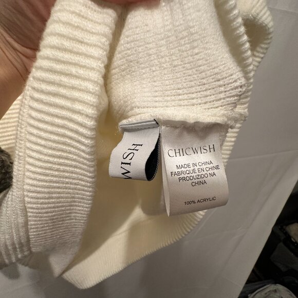 Chicwish Ivory Chunky Knit Turtleneck Sweater – Size M/L - Picture 3 of 4
